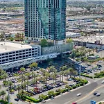 Palms Place Hotel By Zelloo